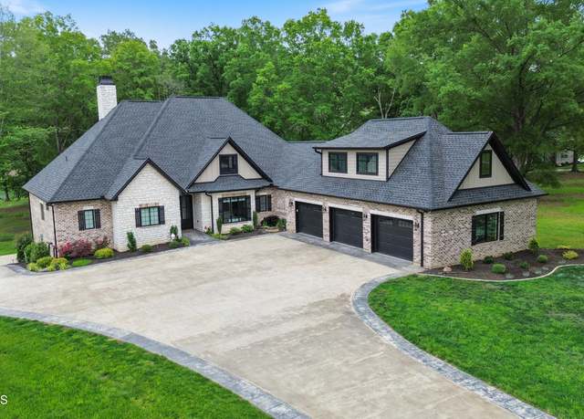 Property at 708 Lakeside Ct, Dandridge, TN 37725, 4 beds, 4.5 baths