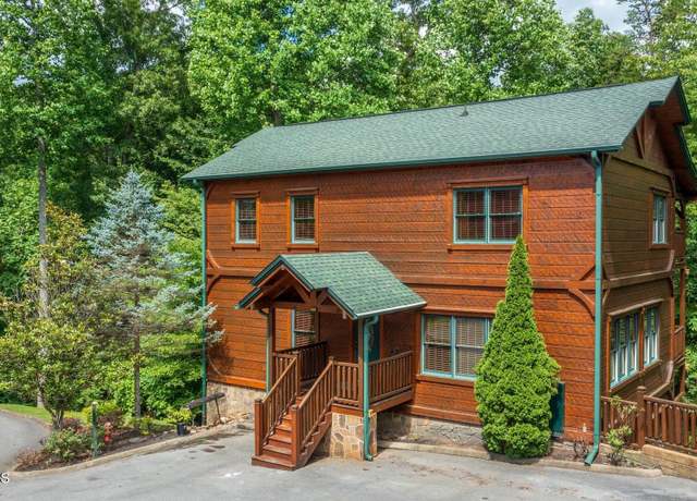 Property at 859 Great Smoky Way, Gatlinburg, TN 37738, 5 beds, 5 baths