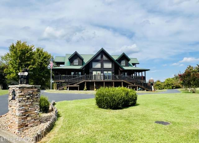 Property at 838 Pinnacle Dr, Dandridge, TN 37725, 3 beds, 3 baths