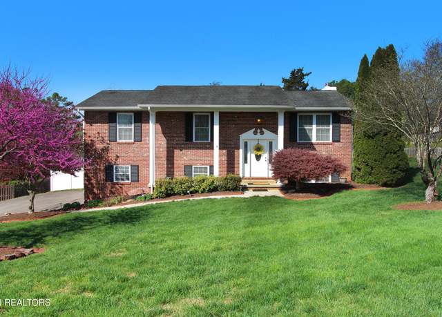 Property at 1217 Galewood Rd, Knoxville, TN 37919, 4 beds, 2.5 baths