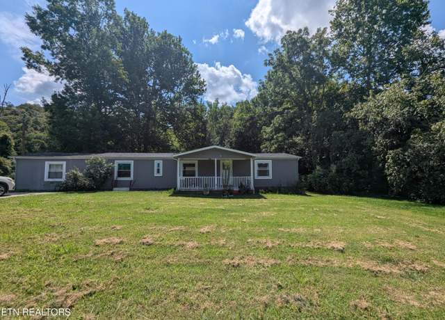 Property at 1753 Sulphur Springs Rd, Clinton, TN 37716, 3 beds, 2 baths