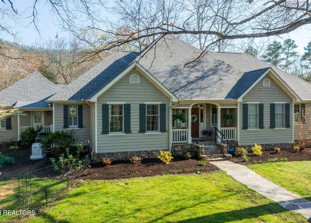 Property at 3458 Allegheny Loop Rd, Maryville, TN 37803, 4 beds, 4.5 baths