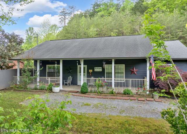 Property at 1045 Indian Gap Rd, Sevierville, TN 37876, 3 beds, 2 baths