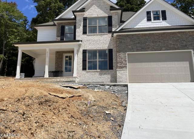 Property at 8144 Chapel Hill Ln, Knoxville, TN 37938, 5 beds, 3 baths