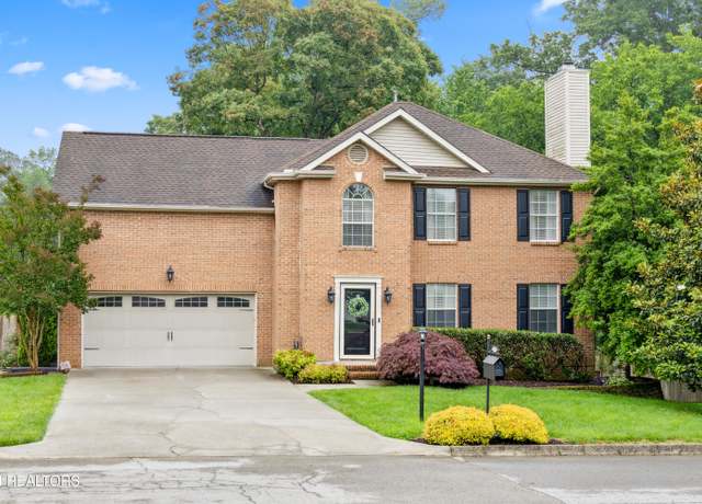 Property at 8224 Kingstree Ln, Knoxville, TN 37919, 4 beds, 2.5 baths