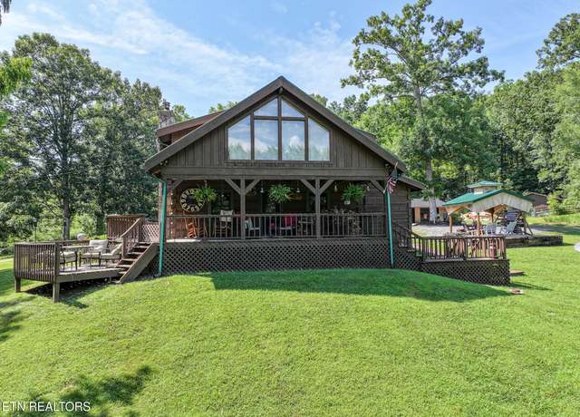 Property at 721 Leisure Way, Newport, TN 37821, 4 beds, 2 baths