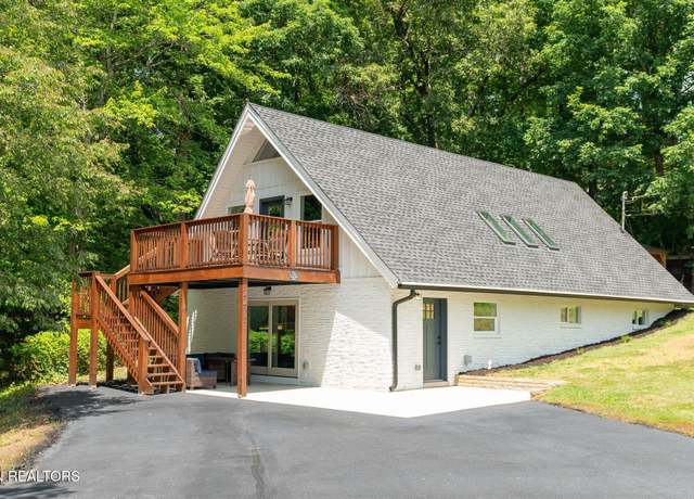 Property at 2276 Allenridge Dr Dr, Sevierville, TN 37876, 4 beds, 2 baths