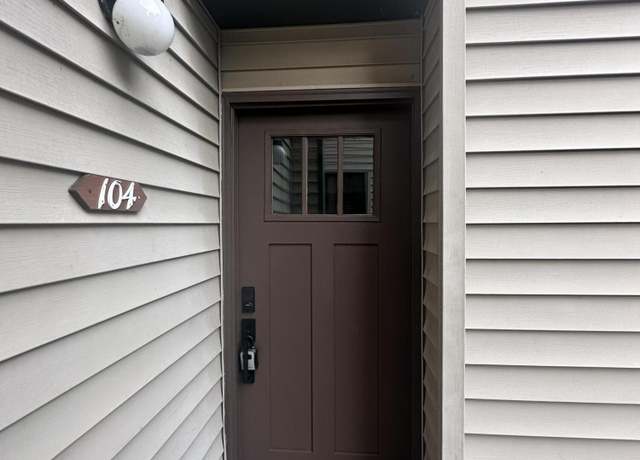 Property at 6 Lakeshore Ct #104, Fairfield Glade, TN 38558, 2 beds, 1.5 baths