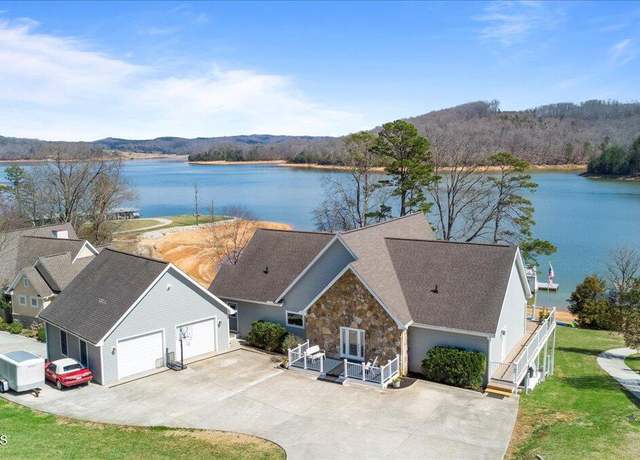 Property at 493 Deer Hill Ln, Lafollette, TN 37766, 5 beds, 4.5 baths