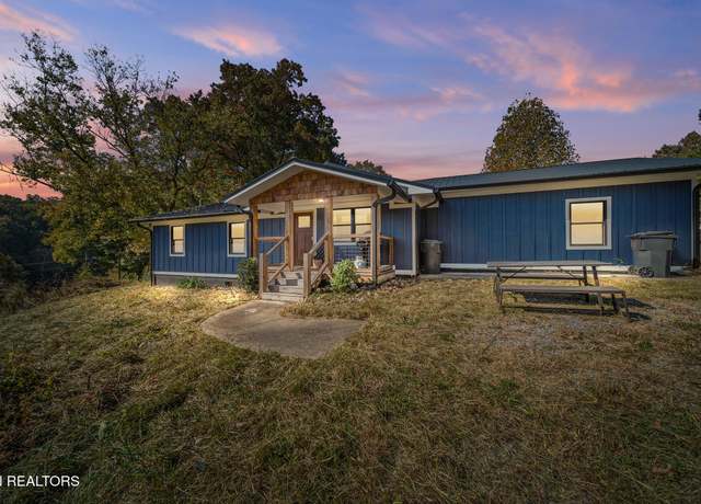 Property at 1217 Mccarter Hollow Rd, Sevierville, TN 37862, 6 beds, 6 baths