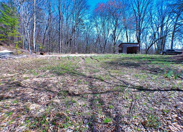 Property at 243 Shady Rd, Oliver Springs, TN 37840