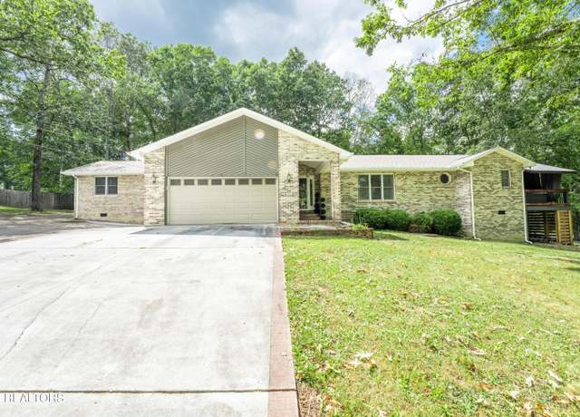 Property at 30 Cardinal Loop, Crossville, TN 38555, 3 beds, 2 baths