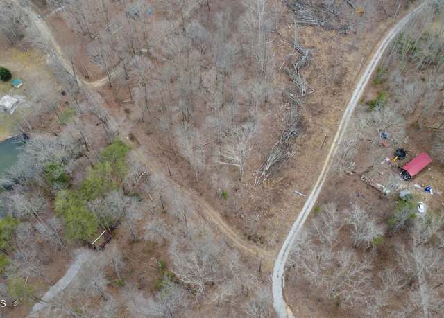 Property at 2 Tresa St, Crossville, TN 38572