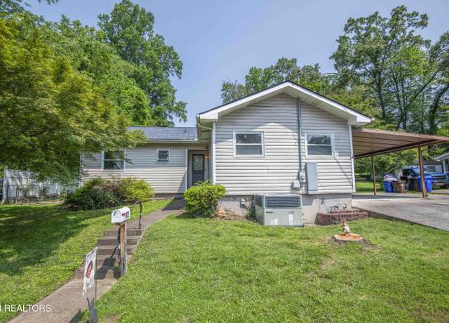 Property at 102 Malvern Rd, Oak Ridge, TN 37830, 4 beds, 2 baths