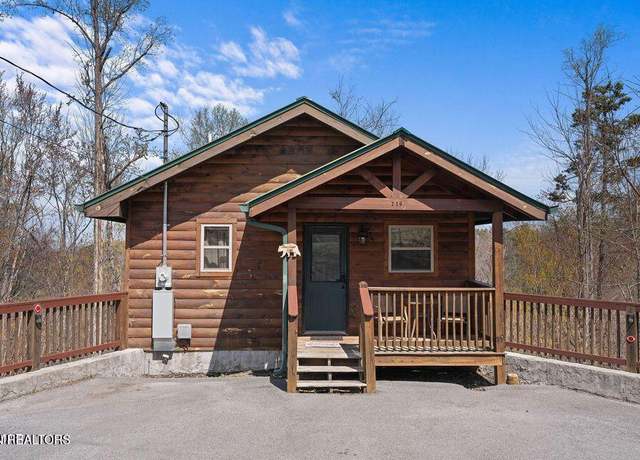 Property at 719 Hazy Cir, Gatlinburg, TN 37738, 1 bed, 2 baths