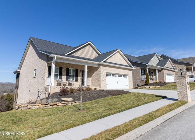 Property at 577 Timberline Dr, Lenoir City, TN 37772, 3 beds, 2.5 baths