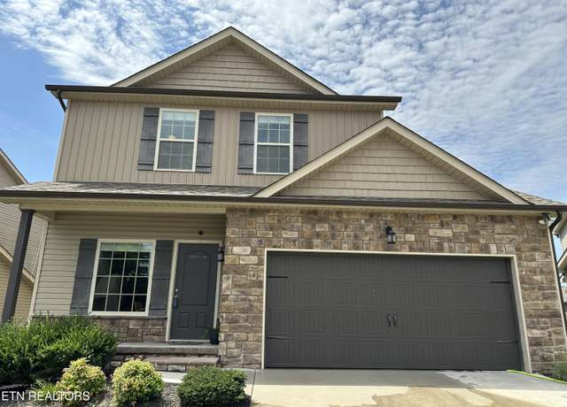 Property at 1631 Silver Spur Ln, Knoxville, TN 37932, 3 beds, 2.5 baths