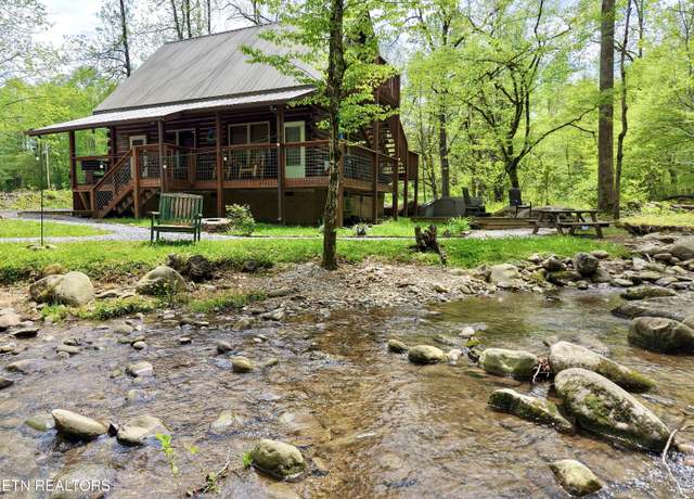 Property at 5236 Mathis Branch Rd, Cosby, TN 37722, 1 bed, 1.5 baths