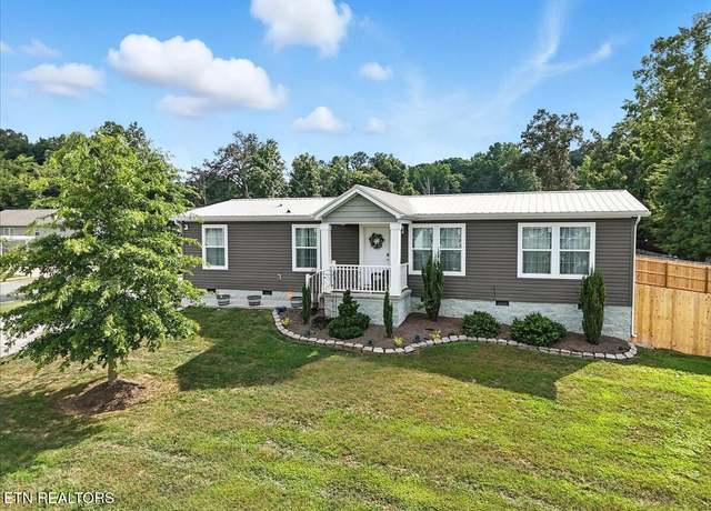 Property at 7409 Harmon Creek Ln, Knoxville, TN 37920, 3 beds, 2 baths