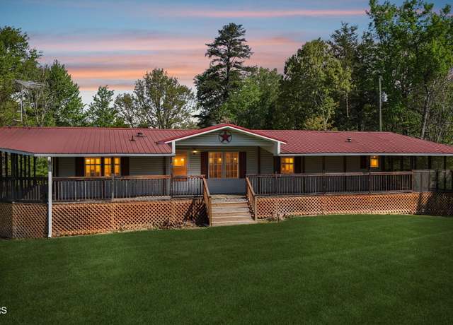 Property at 1351 Mortar Rd, Sevierville, TN 37876, 3 beds, 2 baths