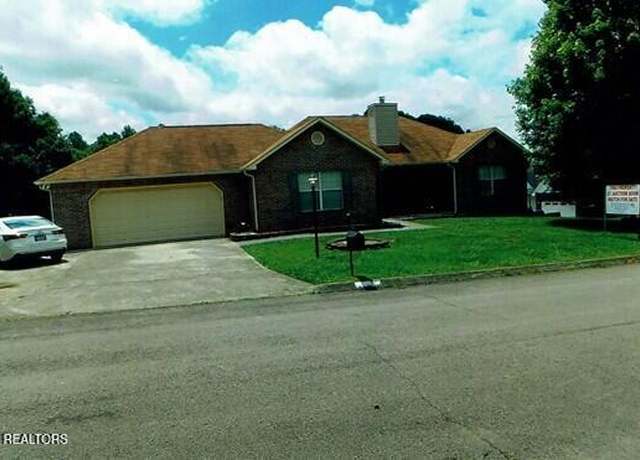 Property at 6432 Ridge Run Dr, Knoxville, TN 37921, 3 beds, 2 baths