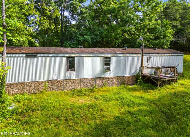 Property at 9217 Kodak Rd, Kodak, TN 37764, 3 beds, 2 baths