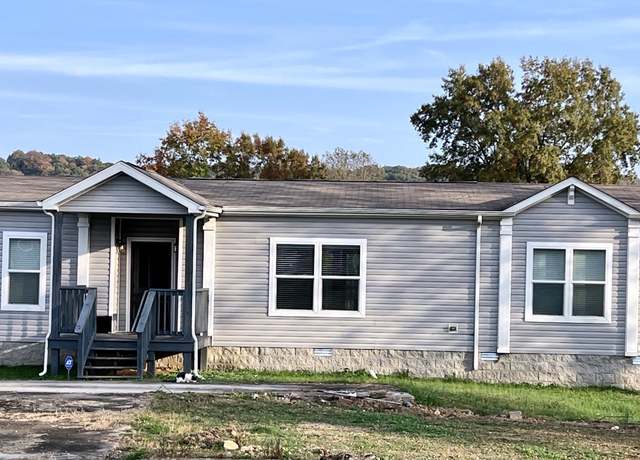 Property at 203 First St, Rockwood, TN 37854, 3 beds, 2 baths