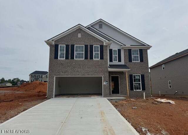 Property at 3510 Crimson Cir, Maryville, TN 37801, 4 beds, 2.5 baths