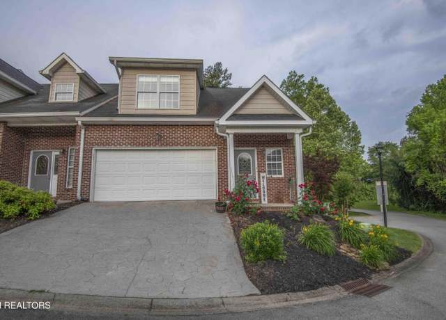 Property at 621 Yorkland Way, Knoxville, TN 37923, 2 beds, 2.5 baths