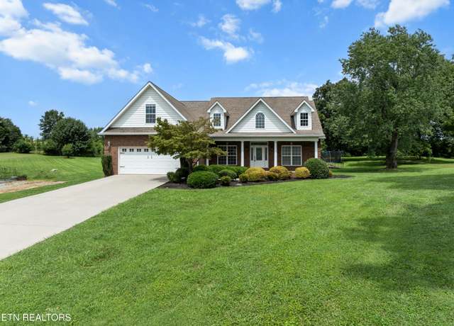 Property at 2721 Raylee Dr, Maryville, TN 37803, 4 beds, 3 baths