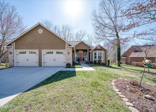 Property at 23 Hurstwood Ln, Fairfield Glade, TN 38558, 3 beds, 2 baths