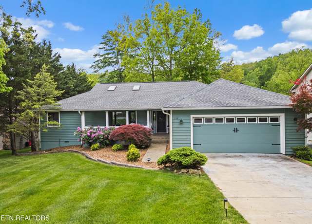 Property at 118 Motthaven Dr, Crossville, TN 38558, 3 beds, 3 baths