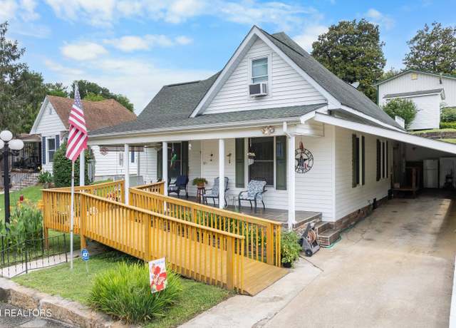 Property at 471 Cumberland Ave, Jellico, TN 37762, 1 bed, 1.5 baths