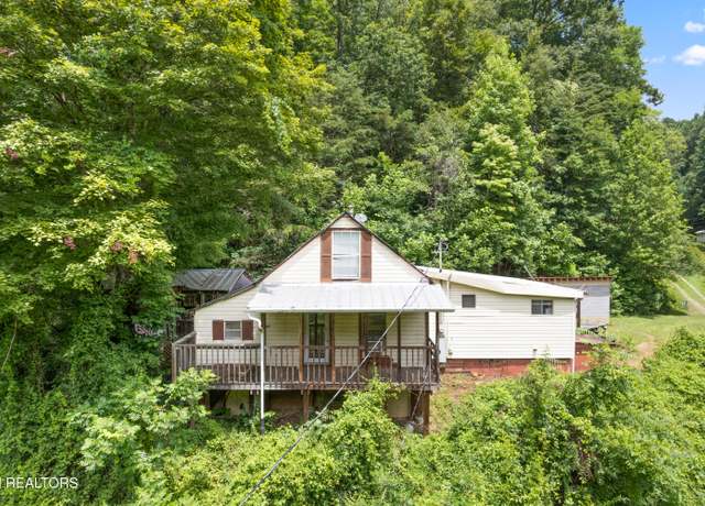 Property at 1548 Hawk Ln, Seymour, TN 37865, 2 beds, 1 bath