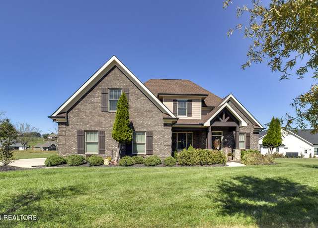 Property at 4201 Old Club Rd, Loudon, TN 37774, 4 beds, 2.5 baths