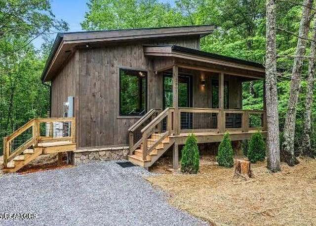 Property at 2807 Teaberry Hill Way, Sevierville, TN 37862, 2 beds, 2.5 baths