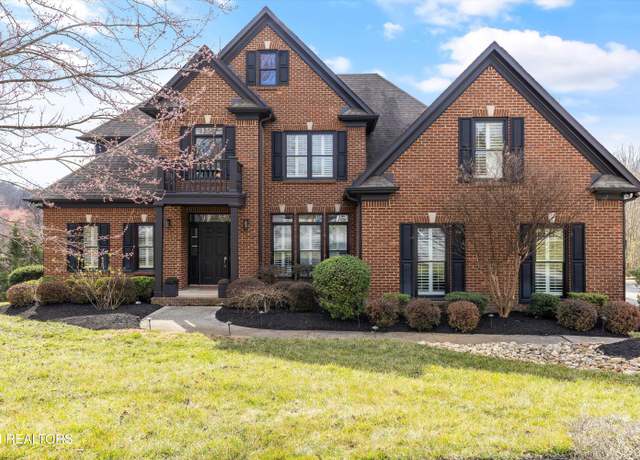 Property at 1768 Redgrave Rd, Knoxville, TN 37922, 6 beds, 6.5 baths