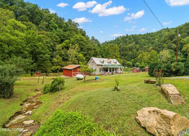 Property at 1575 Old 15th Rd, Del Rio, TN 37727, 4 beds, 1 bath