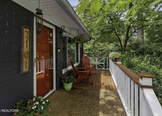 Property at 7101 SW Shadyland Dr, Knoxville, TN 37919, 4 beds, 2 baths