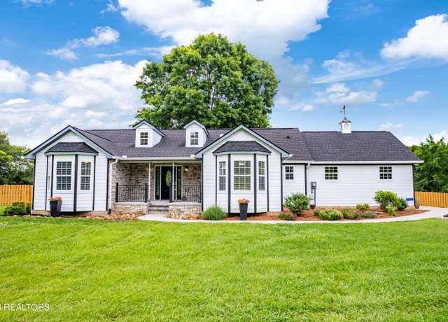 Property at 734 Clifford Russell Rd, Maryville, TN 37801, 3 beds, 2 baths