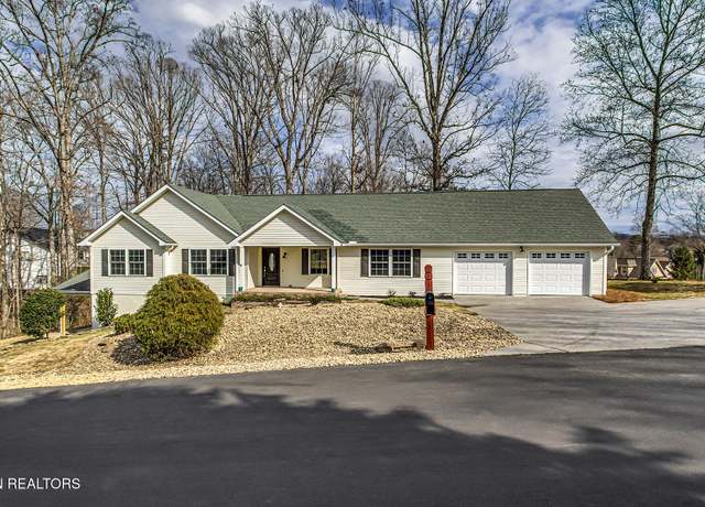 Property at 301 Uhdali Pl, Loudon, TN 37774, 3 beds, 3.5 baths