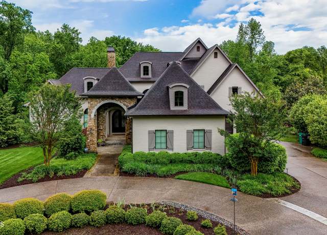 Property at 2403 Woodland Reserve Ln, Knoxville, TN 37919, 4 beds, 4.5 baths