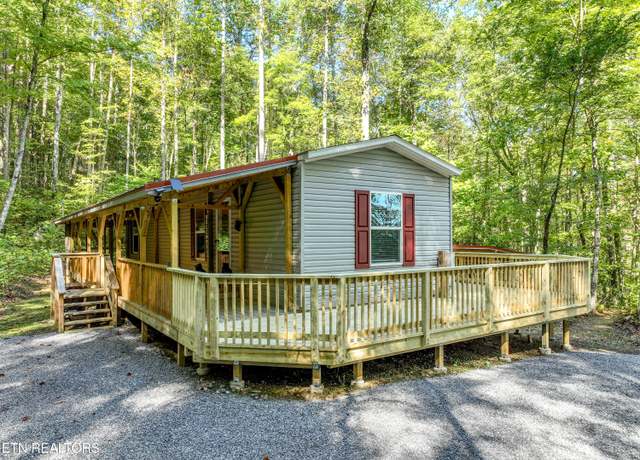 Property at 1007 Old Cades Cove Rd, Townsend, TN 37882, 1 bed, 1 bath