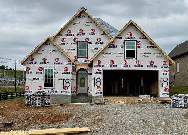 Property at 2103 Lantern Park Ln, Knoxville, TN 37932, 3 beds, 3 baths