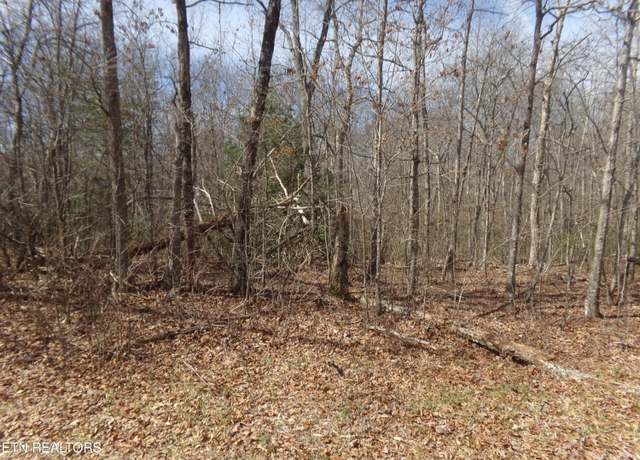 Property at 9 Broken Arrow Dr, Crossville, TN 38572