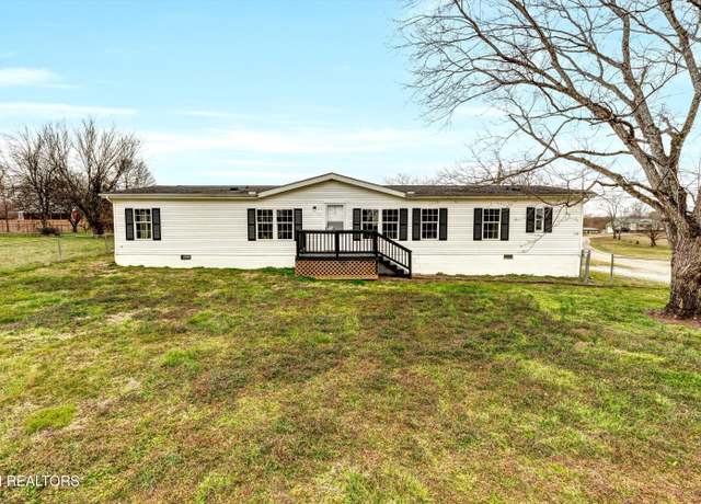 Property at 119 Misty Mountain Dr, Maryville, TN 37803, 4 beds, 2.5 baths