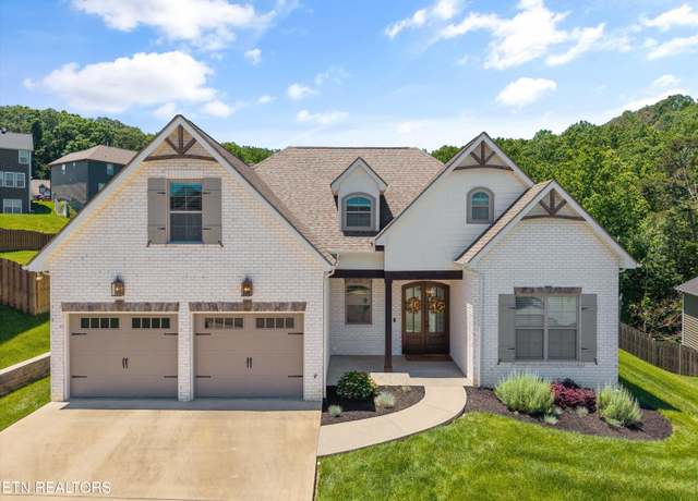 Property at 1843 Pierceson Point Ln, Knoxville, TN 37932, 4 beds, 3 baths