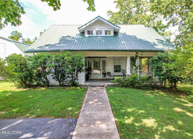 Property at 209 Reed Pl, Monterey, TN 38574, 4 beds, 2.5 baths