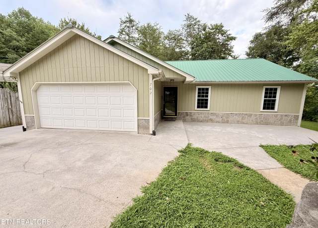 Property at 702 & 704 Hamid Pl, Knoxville, TN 37920, 4 beds, 3 baths