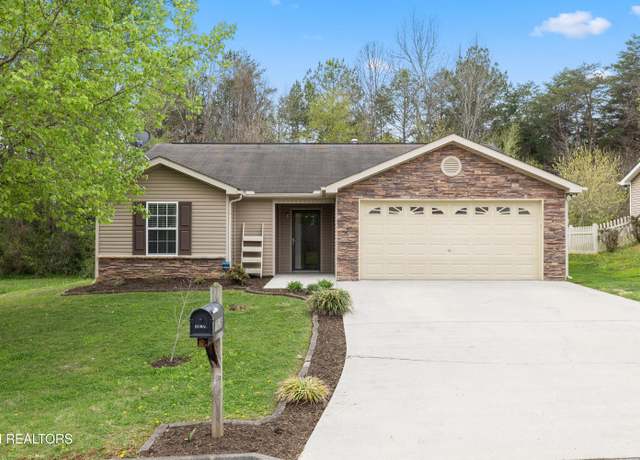 Property at 7626 Stonewood Creek Dr, Corryton, TN 37721, 3 beds, 2 baths